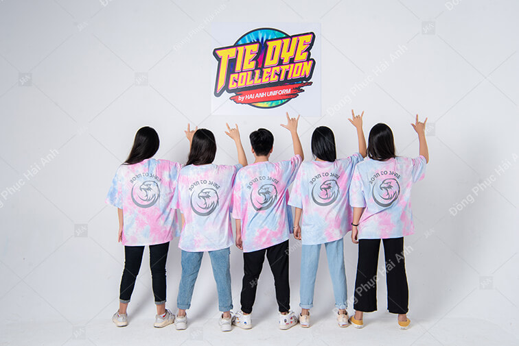 Mẫu áo lớp Tie dye 02