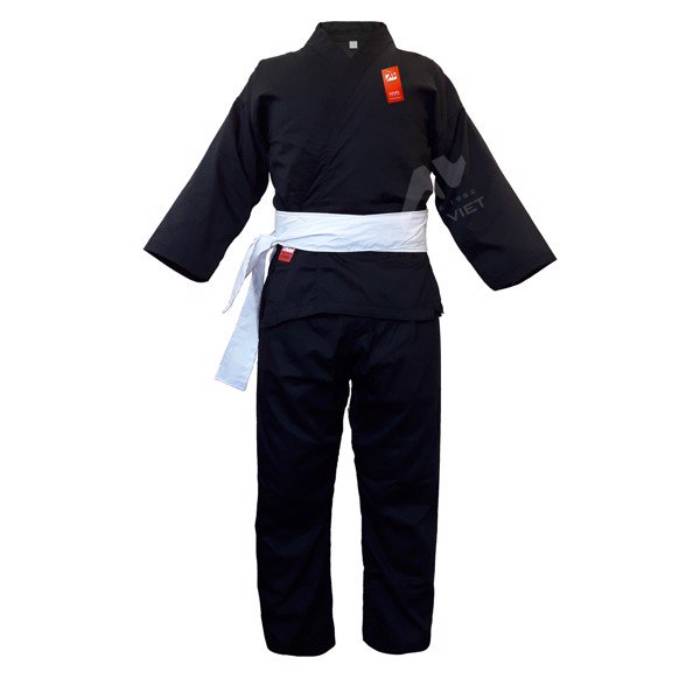 Võ phục Judo màu đen bí ẩn và quyền lực