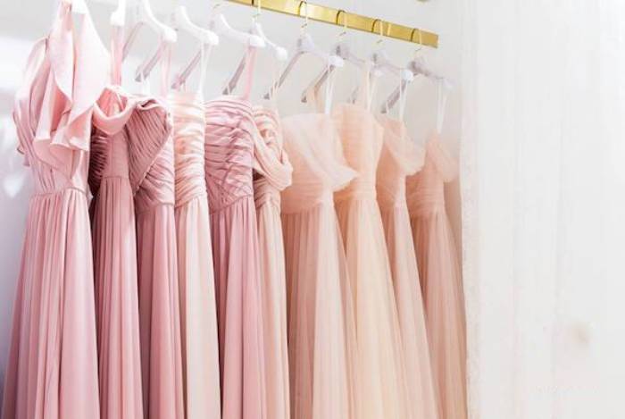 Địa chỉ cho thuê váy Prom màu hống phấn