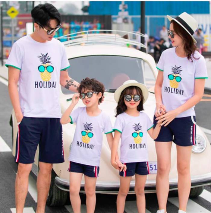 Áo đồng phục gia đình 4 người họa tiết hoa quả tinh nghịch