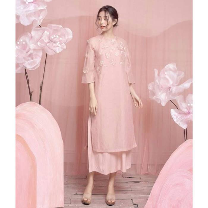 Áo dài cách tân màu hồng pastel thanh nhã