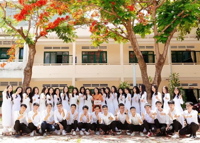 Kiểu ảnh phổ bién dành cho tập thể lớp