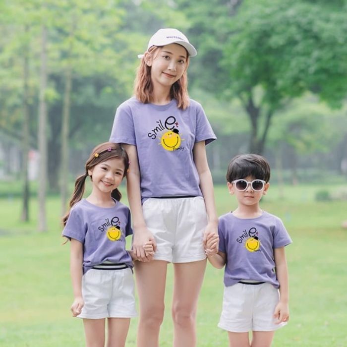 Mẫu áo với tông màu tím nhạt mang nét đẹp thanh lịch