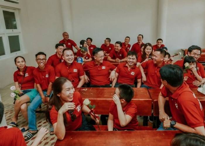 Buổi họp lớp kỷ niệm 15 năm ra trường