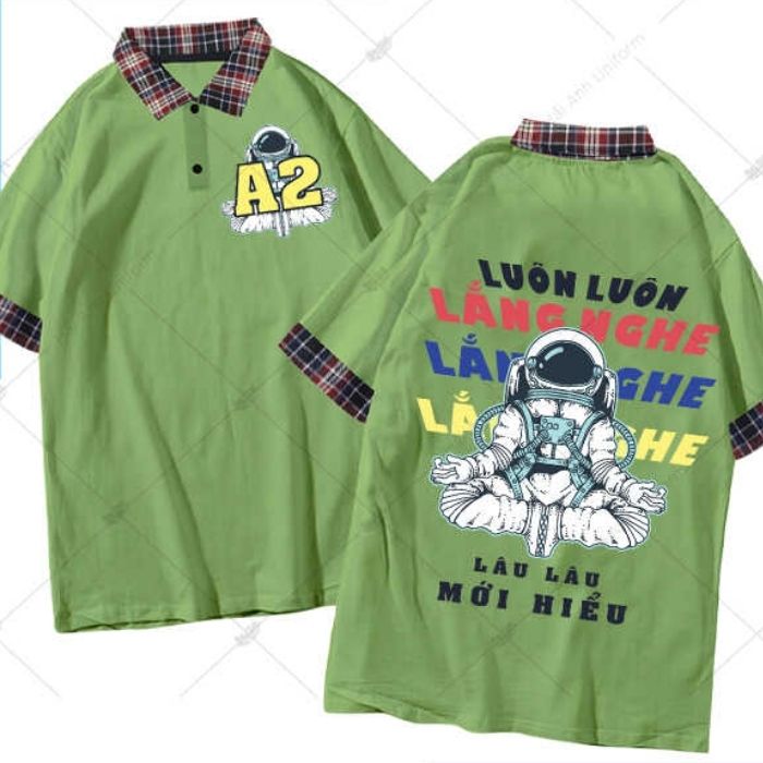 Mẫu áo polo in hình phi hành gia đang được nhiều bạn trẻ săn đón