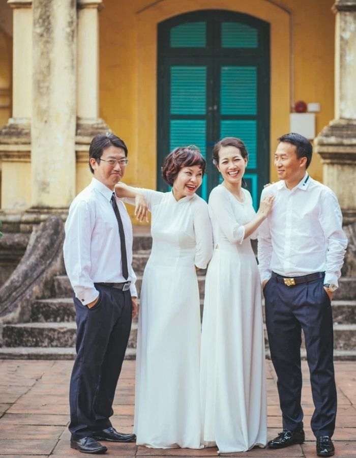 Kỷ niệm vui vẻ trong ngày họp lớp