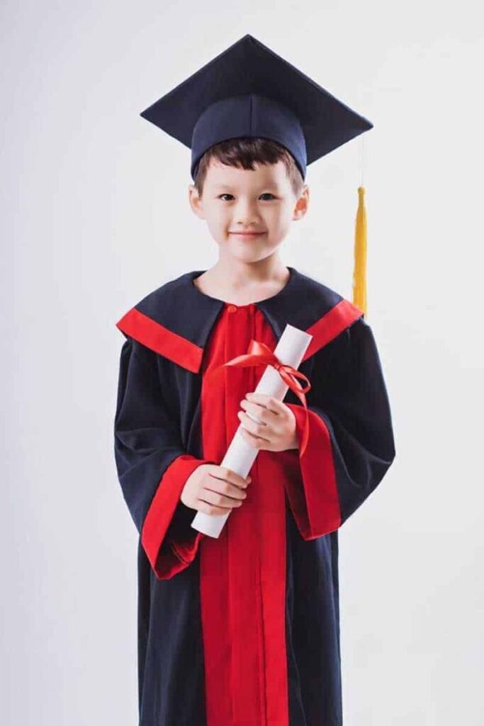 Địa chỉ thuê áo cử nhân mầm non giá tốt, chất lượng