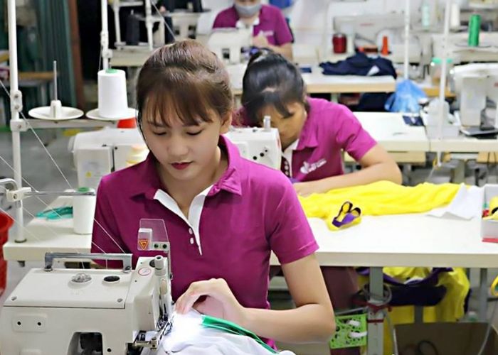 Hoa Tay là xưởng may đồng phục học sinh giá rẻ, chất lượng tốt