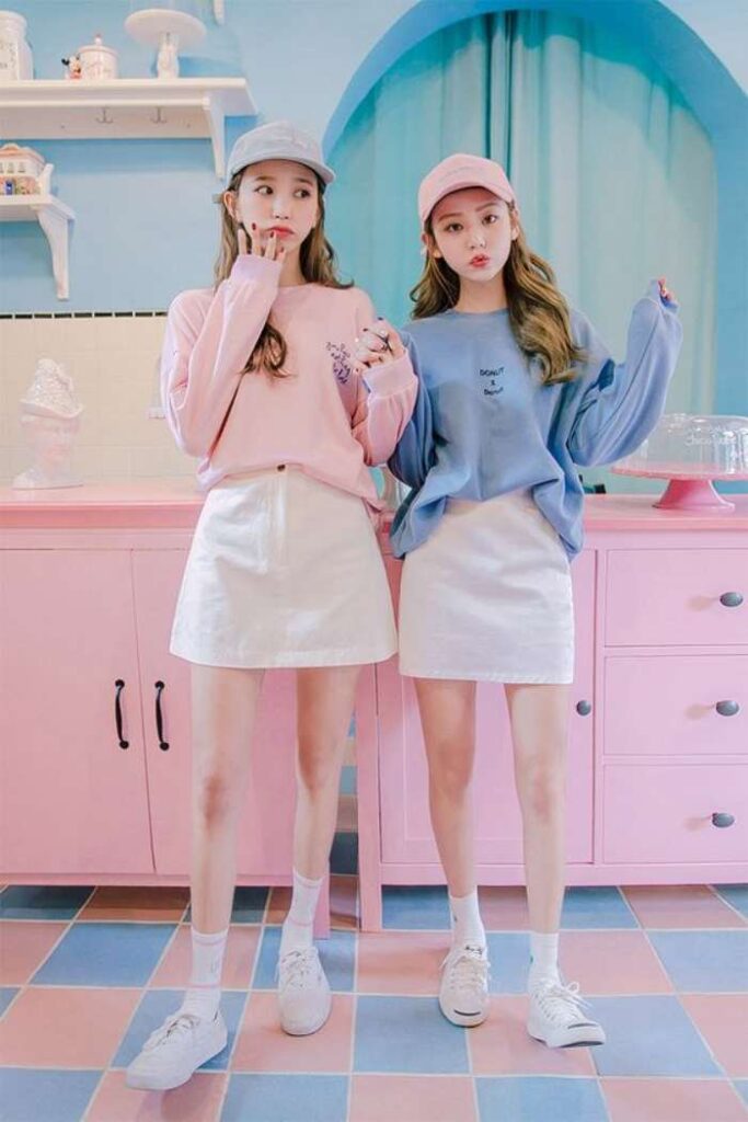 Bộ outfit ấn tượng nhờ sự kết hợp màu sắc hài hoà