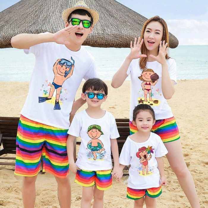 Chiếc áo in hình chibi ngộ nghĩnh, đáng yêu