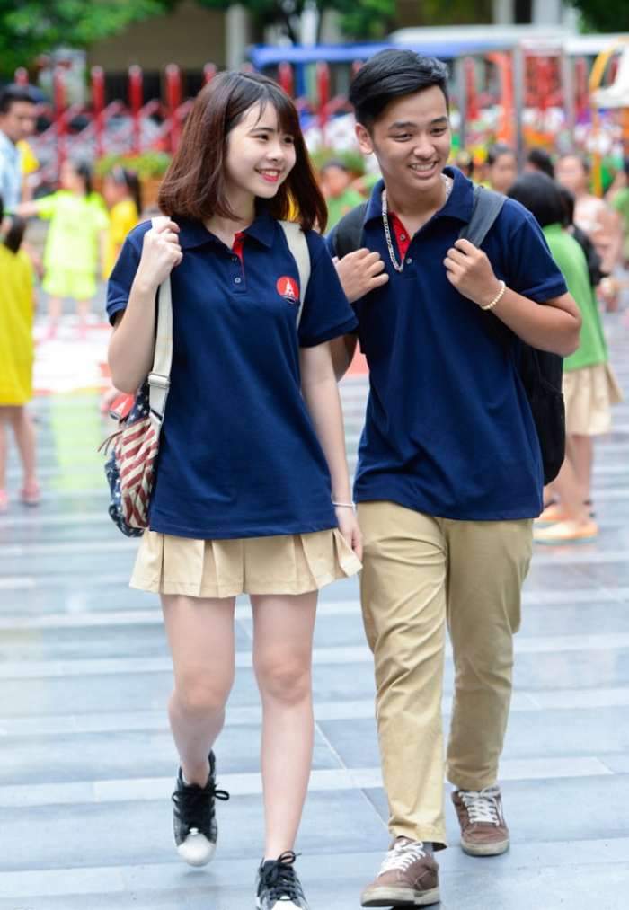 Trang phục học sinh THCS trường Marie Curie