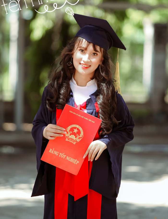 Nhạc cụ Phong Vân - Đơn vị bán áo tốt nghiệp số lượng lớn