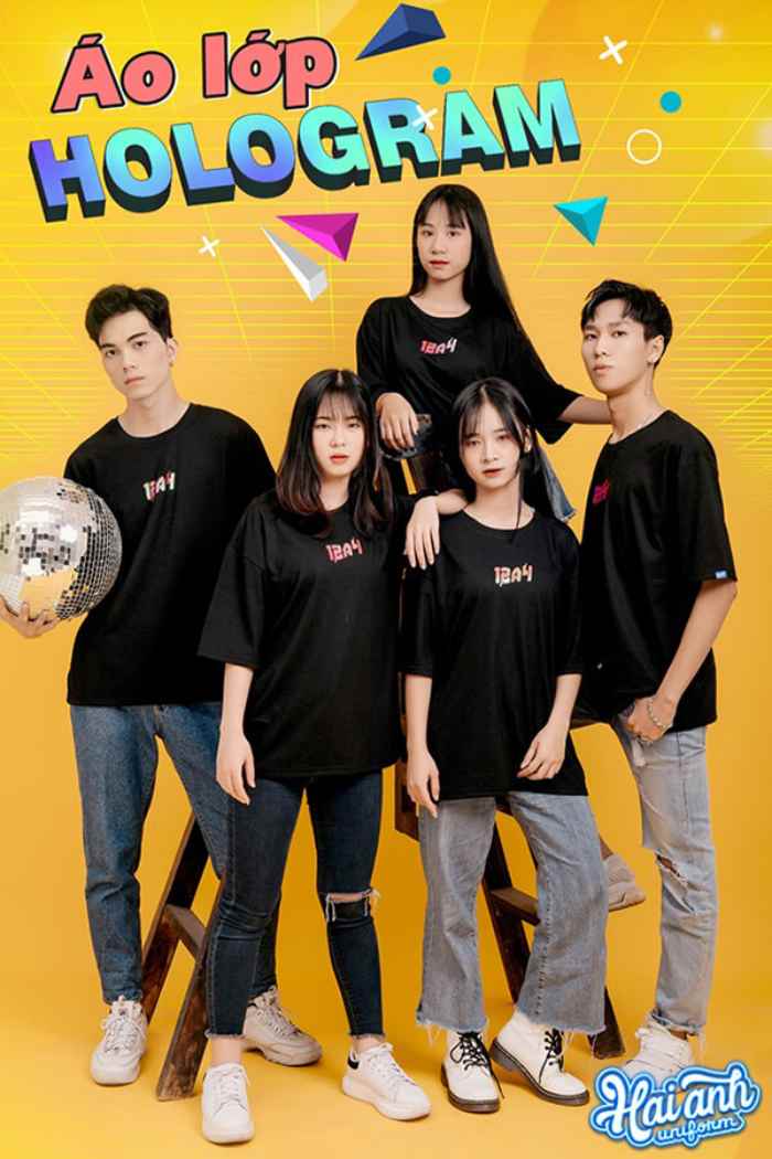 Mẫu áo hologram tông màu đen chủ đạo