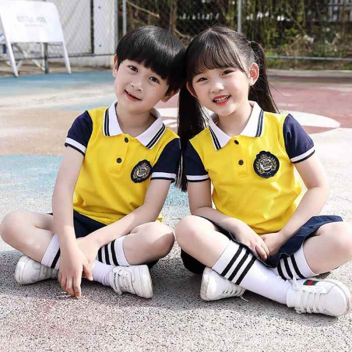 Trang phục thể dục thiết kế rộng, thoải mái