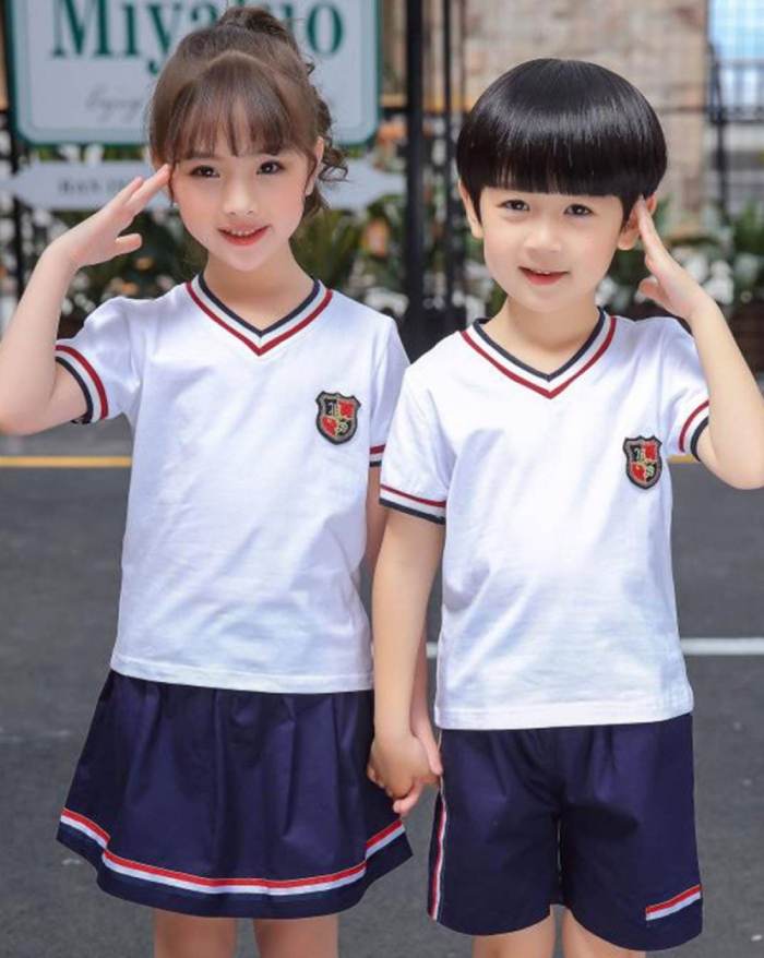 Mẫu áo cổ tim mang lại sự thoải mái
