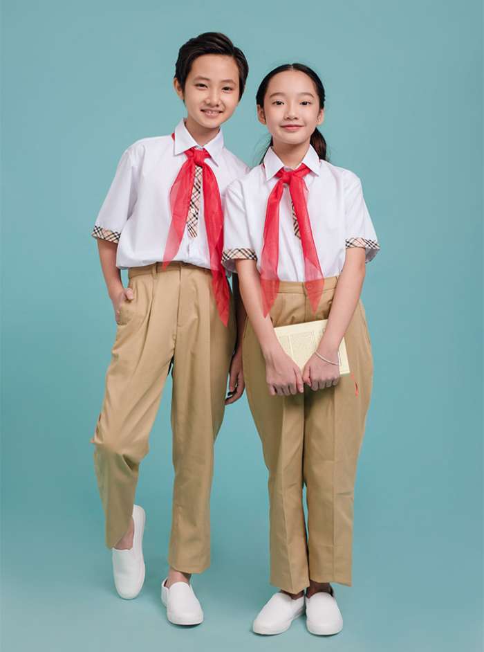 Công ty Sư Tử Vàng chuyên cung cấp các trang phục đẹp