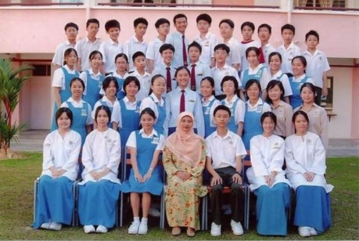 Trang phục tại đất nước Malaysia thiết kế kín đáo, lịch sự