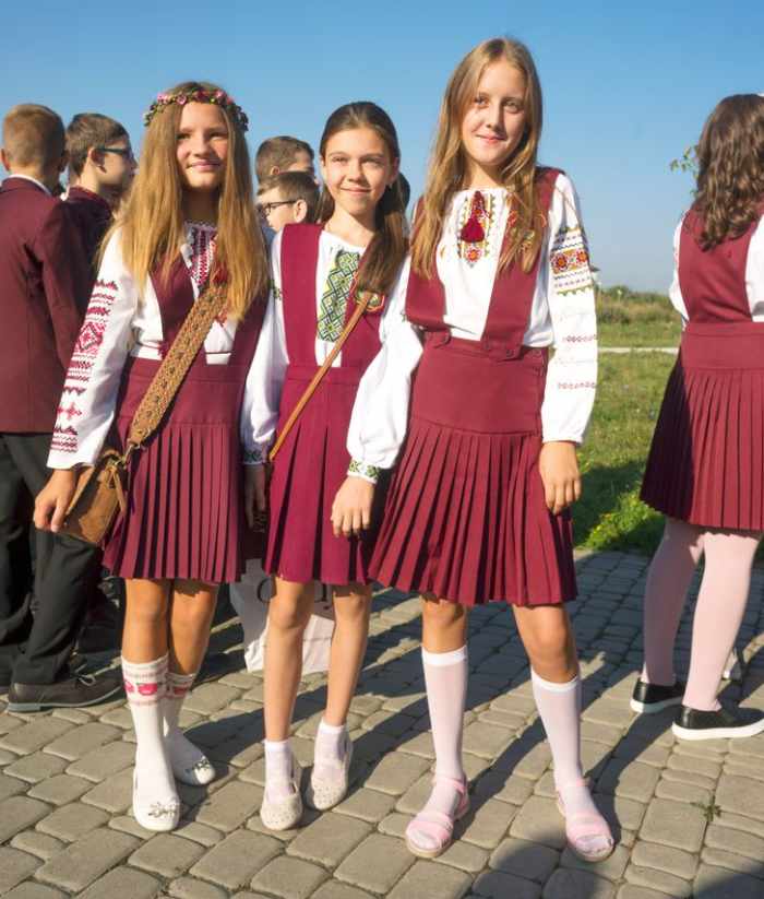 Trang phục Ukraine thiết kế độc đáo, mang nét văn hóa đặc trưng