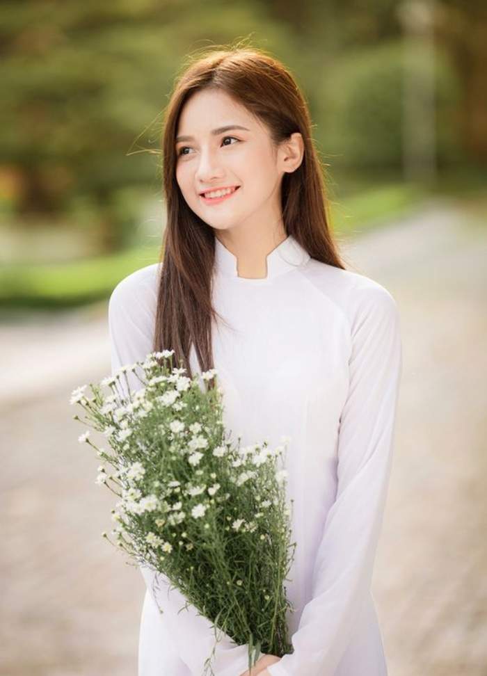 Thả tóc tự nhiên phổ biến được nhiều nữ sinh áp dụng
