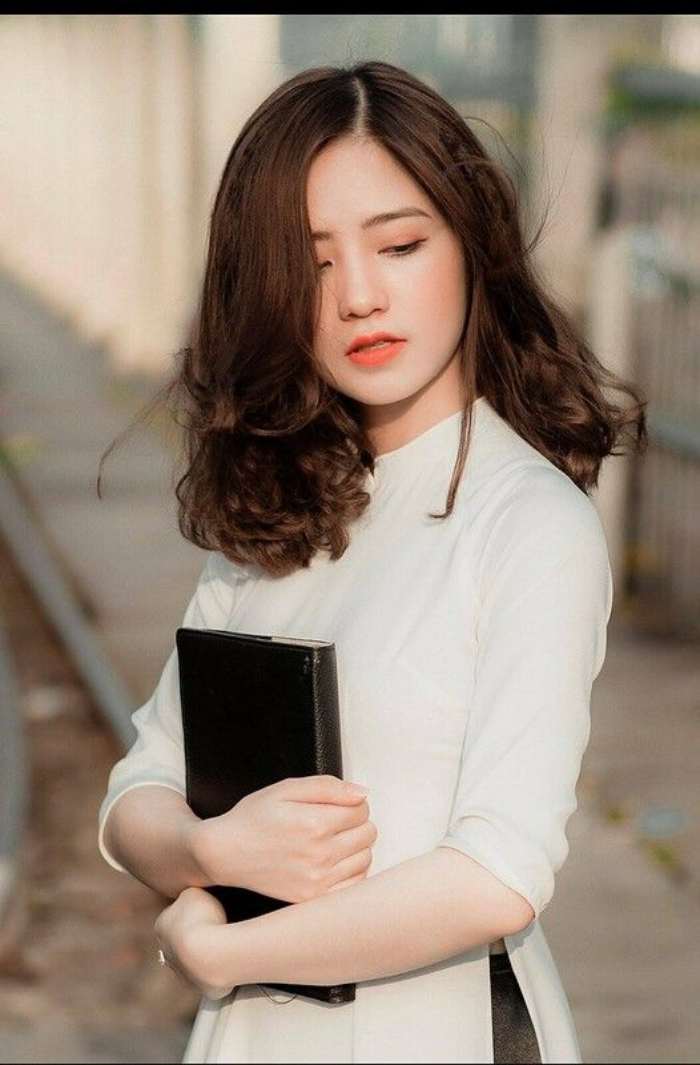 Kiểu tóc tết thác nước độc đáo
