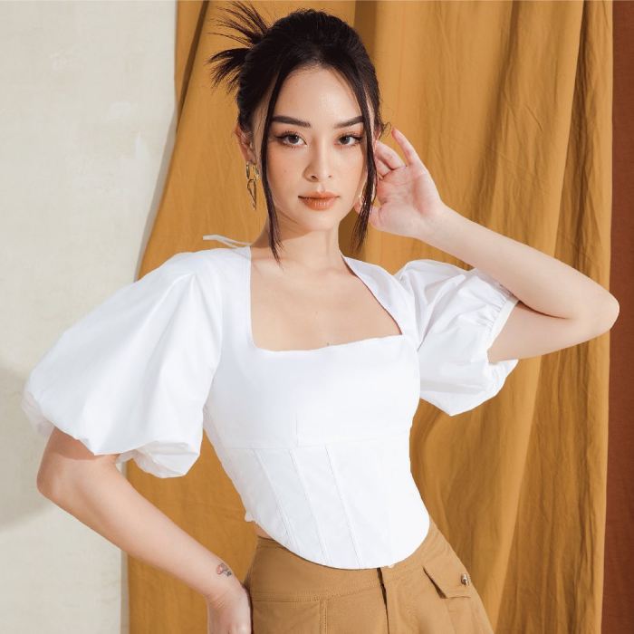 Mẫu áo tay bồng duyên dáng, mang phong cách nữ tính