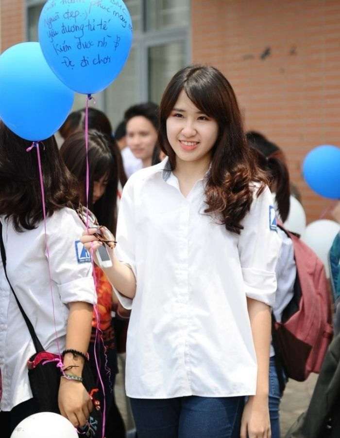 Trang phục đến trường của học sinh Amsterdam Hà Nội