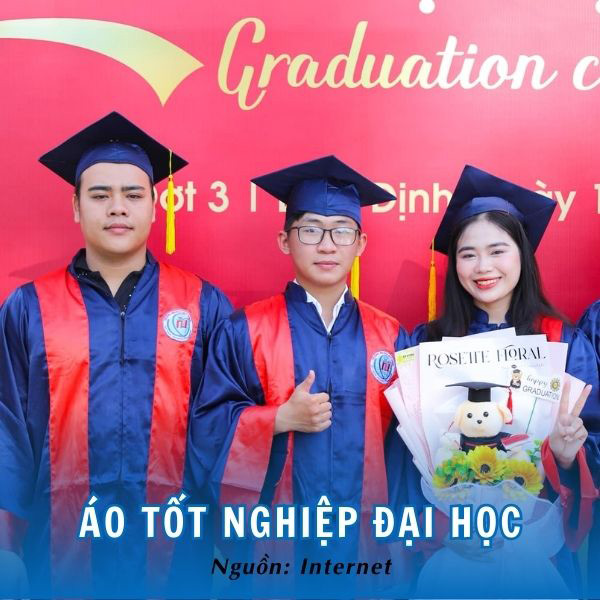 Áo tốt nghiệp Đại học Quy Nhơn chỉn chu, uy nghiêm 