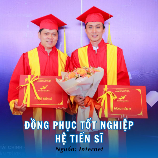 Đồng phục tốt nghiệp hệ Tiến sĩ ĐH Trà Vinh uy nghi, trang trọng