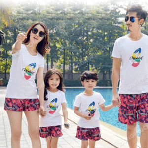 Mẫu áo gia đình 4 người family LOVE đẹp