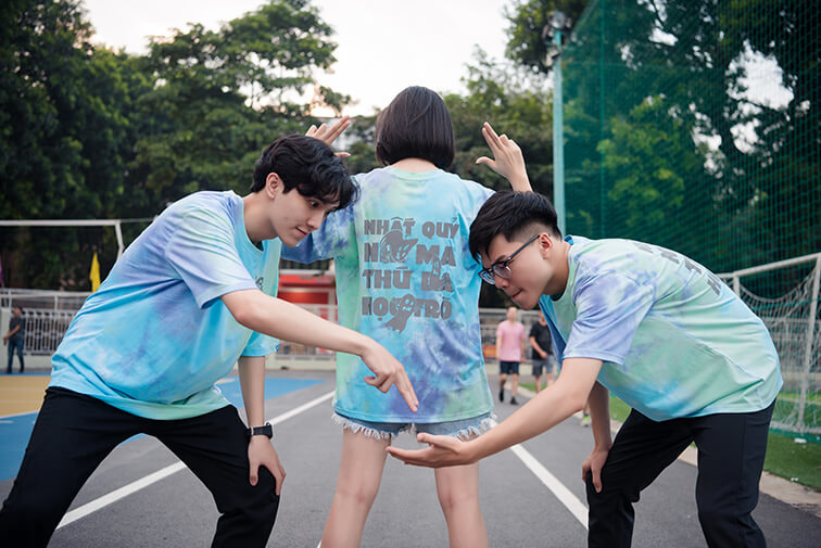 Mẫu Áo Lớp Tie Dye 17 - Ảnh 2