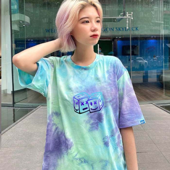 Áo thun oversize hình xúc xắc thiết kế tinh tế, màu sắc ấn tượng - Ảnh 6