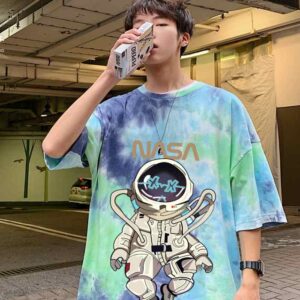 Áo thun phi hành gia kiểu dáng oversize năng động