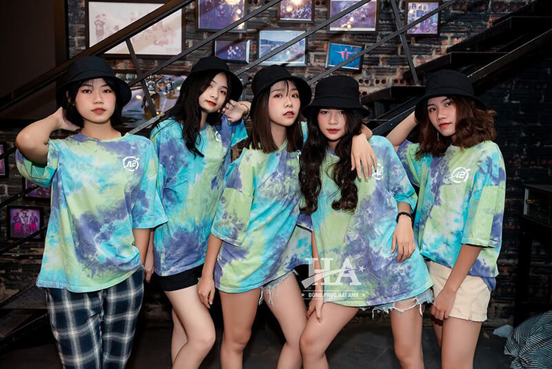Mẫu Áo Lớp Tie Dye 11