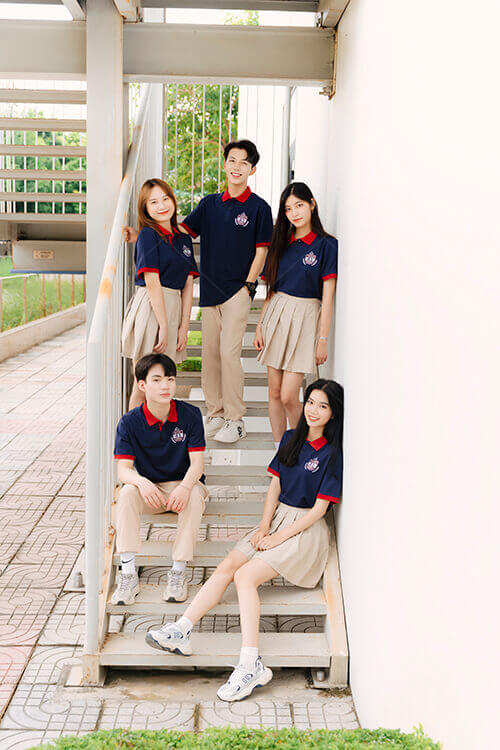Mẫu Áo Đồng Phục Lớp Polo Besties Màu Xanh Đen Cổ Đỏ Đô - Ảnh 7